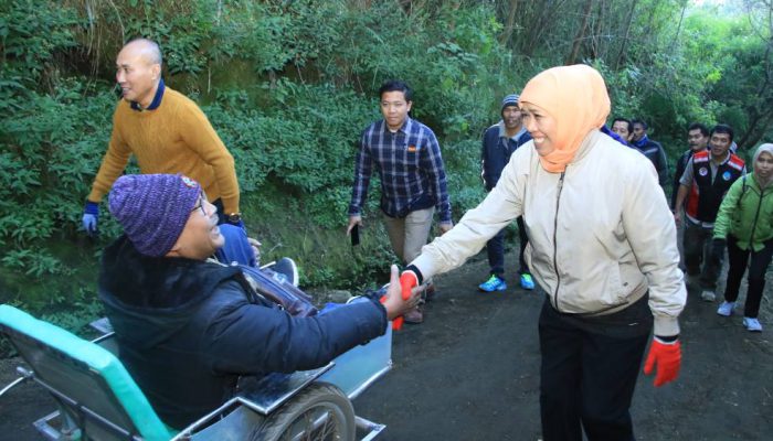 Gubernur Khofifah Resmikan Resource Center Deteksi dan Intervensi Dini Ketunarunguan di Surabaya