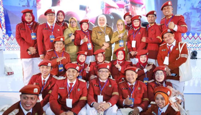 Gubernur Khofifah Hadiri Peresmian 166 Sekolah Rakyat oleh Presiden Prabowo di Banjarbaru, Jatim Terbanyak dengan 26 Titik Aktif