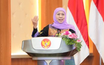 Gubernur Khofifah Buka Bimtek Kepala Sekolah Dan Tenaga Kependidikan Sekolah Rakyat Se-Jatim, Yakin SR Cara Efektif Memutus Mata Rantai Kemiskinan