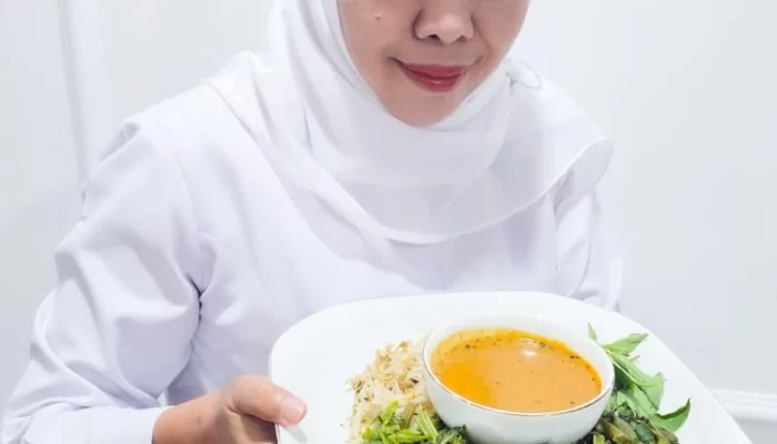 TasteAtlas Nobatkan Pecel sebagai 7 Salad Terbaik Dunia, Gubernur Khofifah: Warisan Budaya yang Mendunia