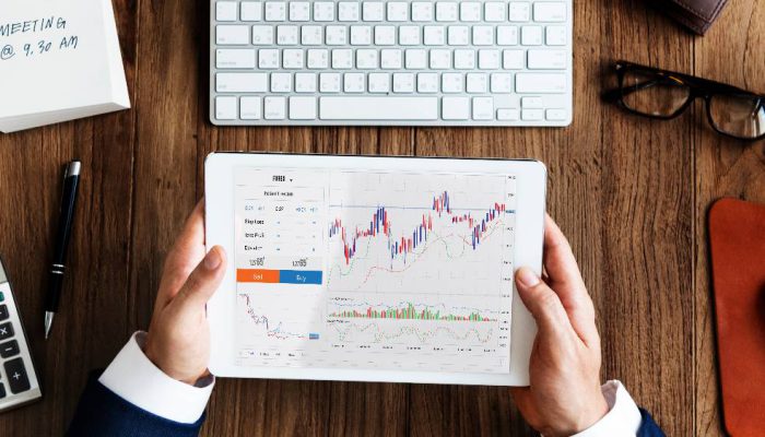 BBCA dan BBRI Jadi Andalan Investor Saat IHSG Bergerak Fluktuatif