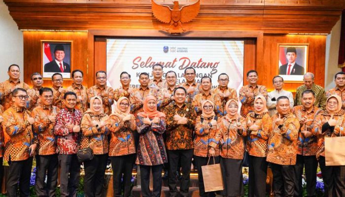 Gubernur Khofifah Tekankan Pentingnya Kepemimpinan Kolaboratif Saat Terima Peserta PKN I