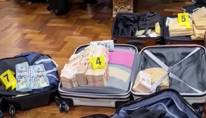 Spekulasi Nasib Jampidsus Febrie Menguat, Belum Ada Konfirmasi dari Pemerintah.
