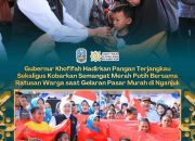 Pasar Murah Nganjuk Jadi Momentum Bangkitkan Nasionalisme, Gubernur Khofifah Ajak Warga Kibarkan Merah Putih