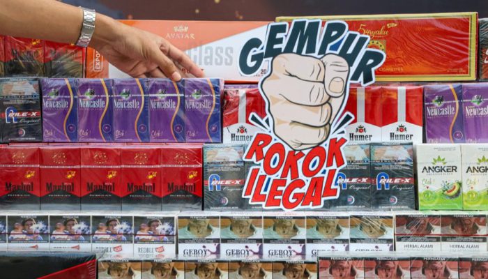 Rugikan Negara Rp36 Miliar, 43,2 Juta Rokok Ilegal Dimusnahkan di Surabaya