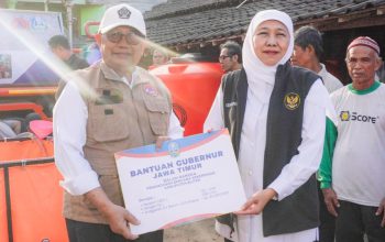 Gubernur Khofifah Respons Kekeringan Blitar, Puluhan Ribu KK Dapat Bantuan Air Bersih